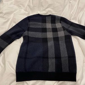 Burberry wool felt sweater in blue/black